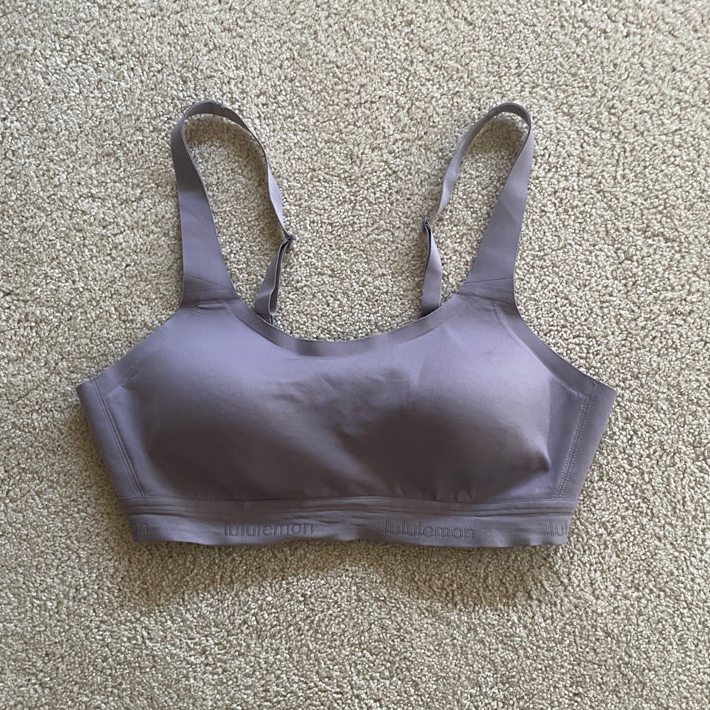 Lululemon Athletica Sports Bra 36C purple